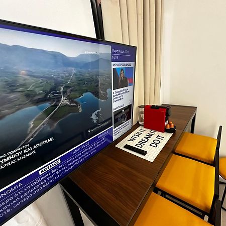 Travelers Luxury Suites, Studios & Apartments Corfu  Buitenkant foto