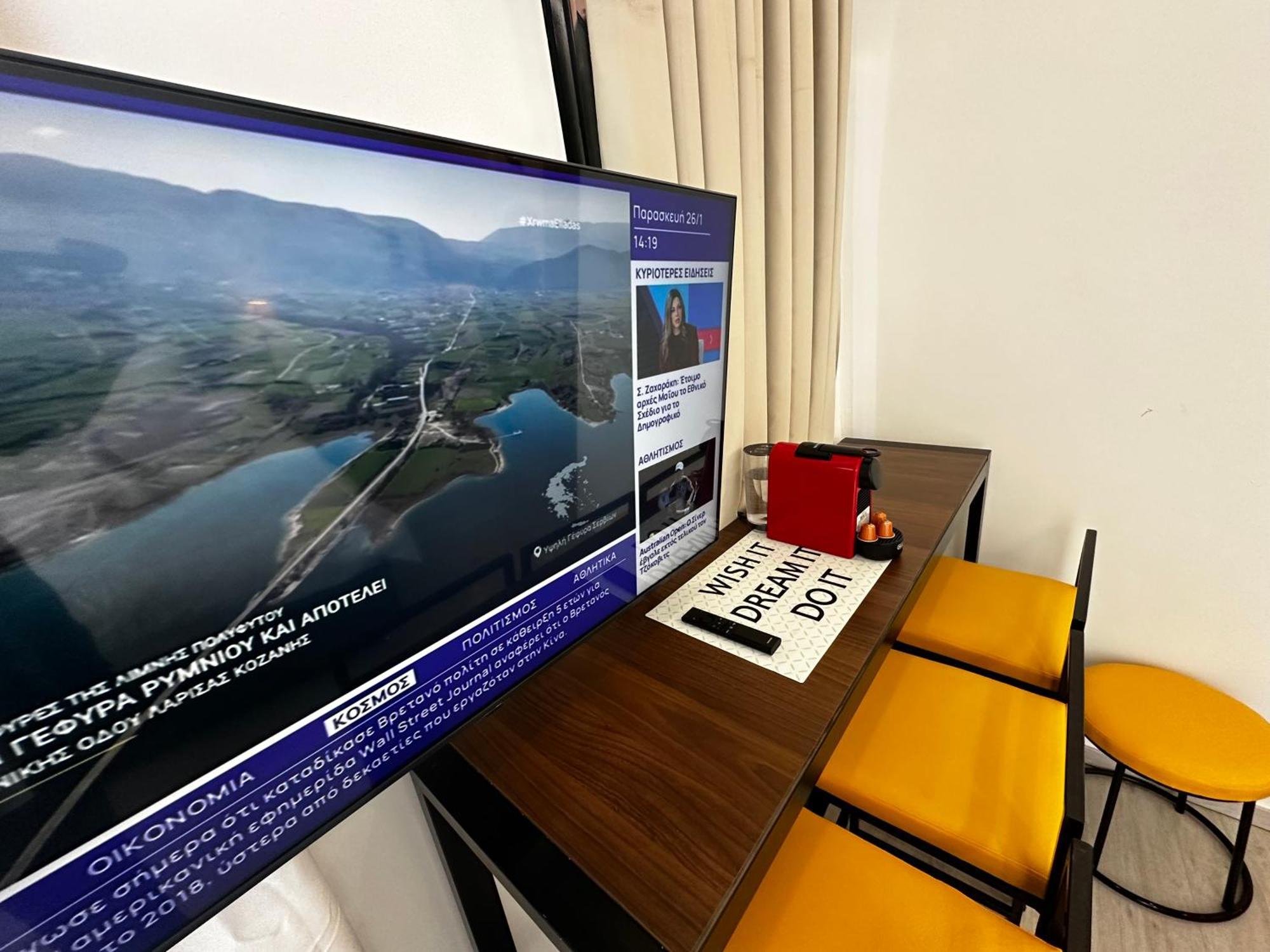 Travelers Luxury Suites, Studios & Apartments Corfu  Buitenkant foto