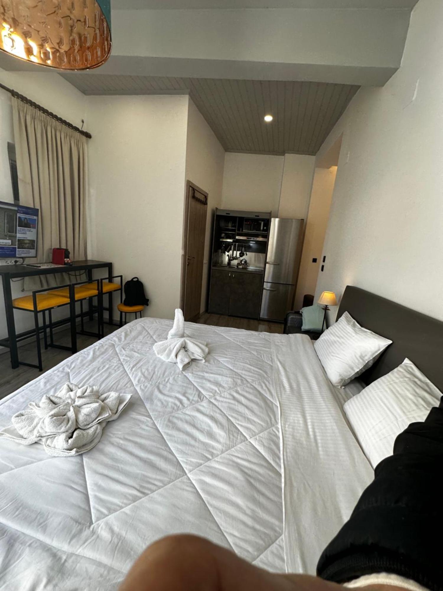 Travelers Luxury Suites, Studios & Apartments Corfu  Buitenkant foto
