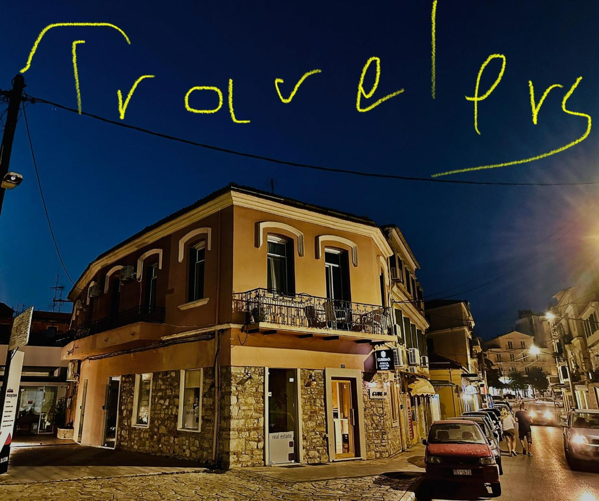 Travelers Luxury Suites, Studios & Apartments Corfu  Buitenkant foto